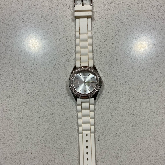 Guess Watch - Picture 2 of 2